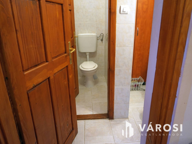 Fogadó alternatív fűtéssel a gyógyfürdő mellett