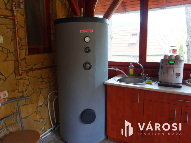 Fogadó alternatív fűtéssel a gyógyfürdő mellett