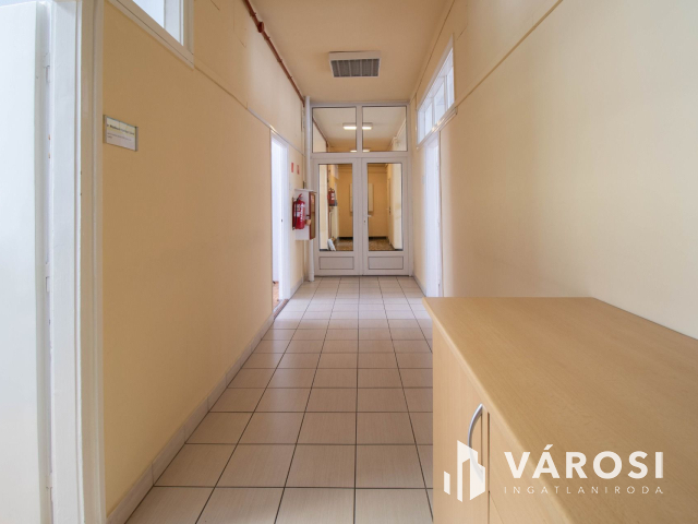 109 m2-es önálló irodaegyüttes kiadó a Lehel tértől 500 m-re