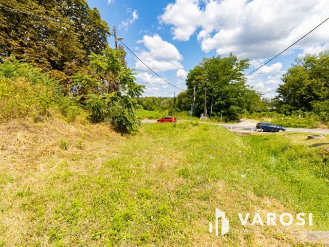 Pilismaróton, belterületi telek, most akciós áron eladó