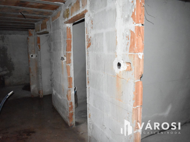 Vállalkozók figyelem, kiváló lehetőség Eleken!