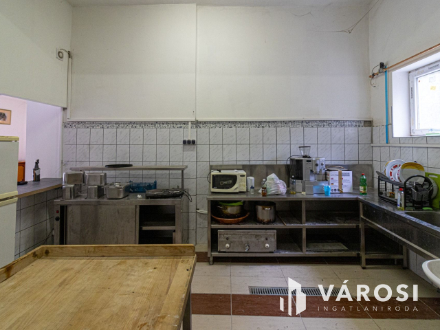 30 fős munkásszálló, hotel Csepel-Gyártelepen!