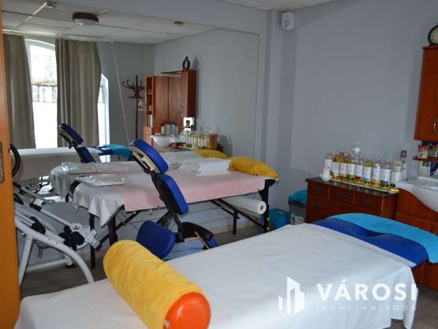 Balatonnál, étterem, hotel, wellness és rendezvényközpont !