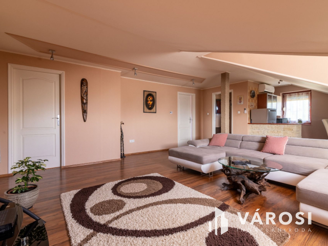 Vendéglő plusz erdő, a 46-os főút mentén