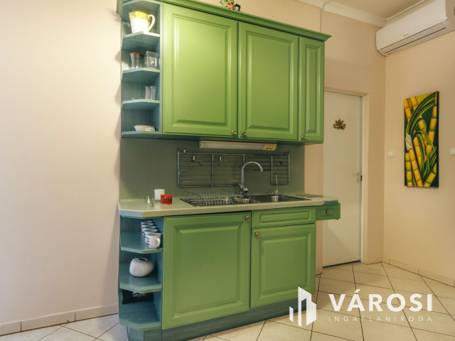 Orvosi komplexumnak is kiváló ingatlan eladó a belvárosban