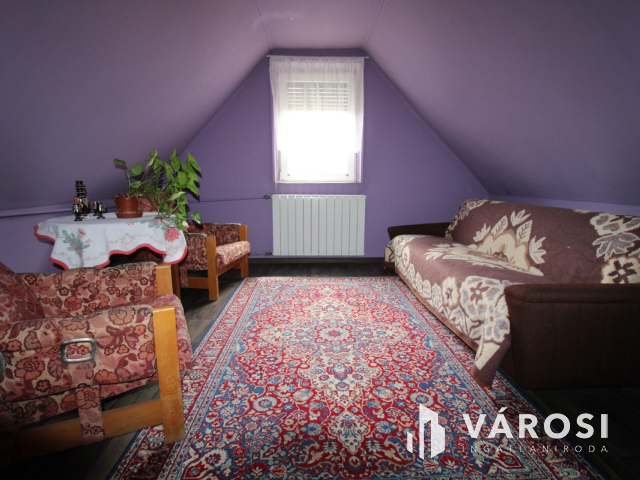 Tótkomlóson 4 szobás családi otthon