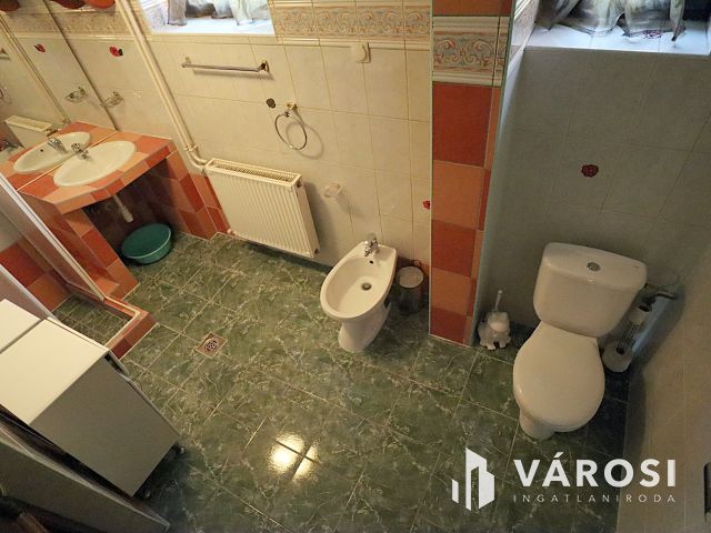 Parádon több generációs családi ház eladó