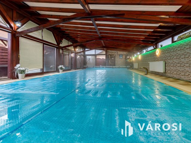 Wellnessház kiadó Fóton