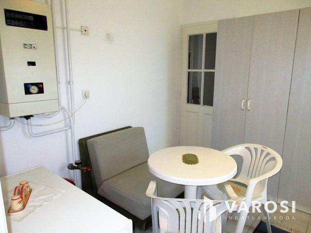 Bajai belvárosi polgári lakás