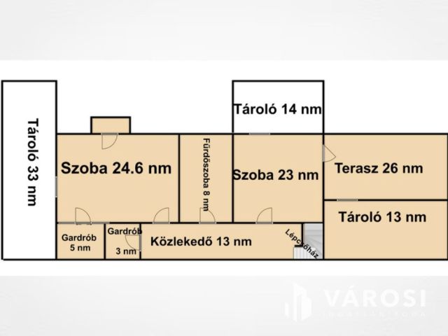 Luxus a Pilis lábánál