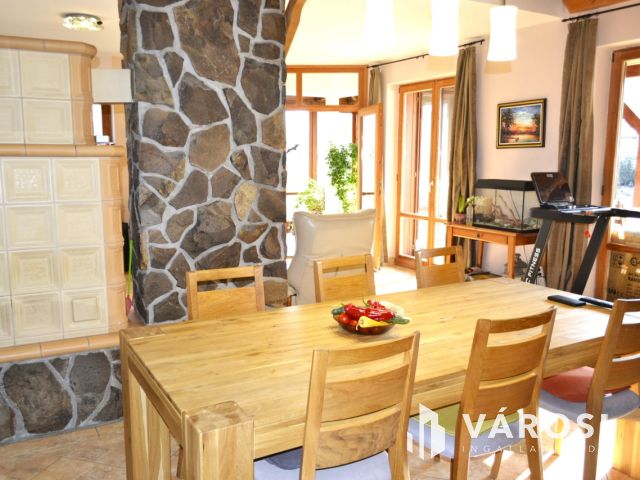 Neves tervező munkája eladó Nemesvámoson!