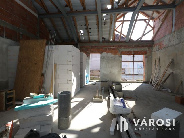 Fejezze be álmai otthonát!