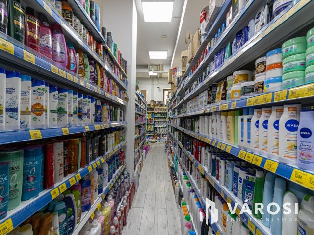 118 m2-es utcai bejáratos üzlethelyiség a XIII. kerületben!