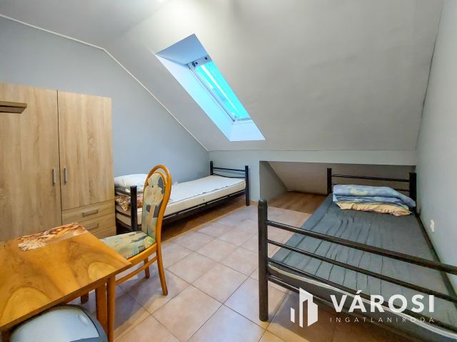 Eladó apartmanház – munkásszállás - nyaralóház