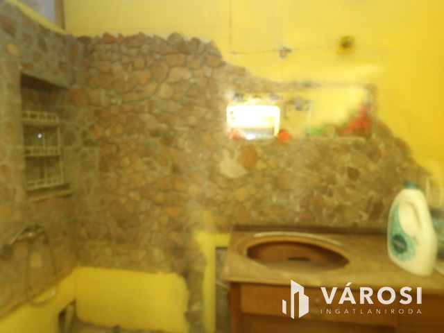 Tótkomlósi családi ház eladó