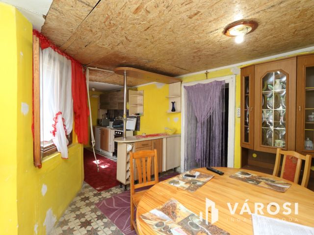 Tótkomlósi családi ház eladó