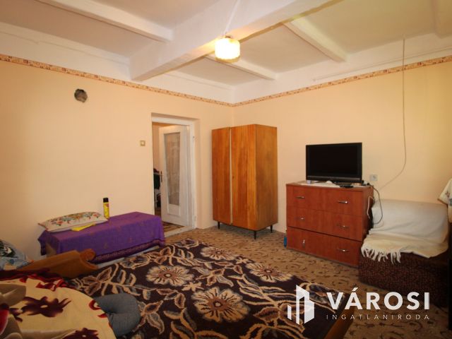 Tip-top családi ház Sarkad teleki részén