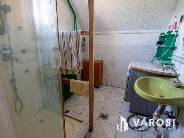 Tágas családi ház kivéletes környezetben