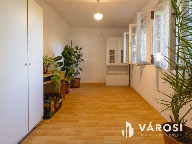 Családi ház Jaminában, nappali+3 szobával,nagy kerttel