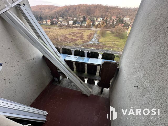 Gorkijon 4. emeleti, 1+2 félszobás, erkélyes lakás eladó!