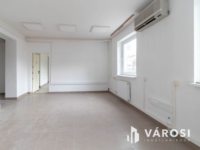 64 m2-es, két helyiséges iroda Fáy utcai irodaépületben