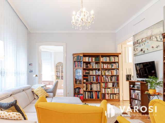 Polgári elegancia, modern kényelem – 1 perc az Anna-kúttól