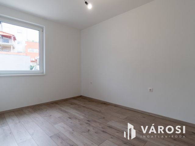 Új építésű lakás a belváros szívében