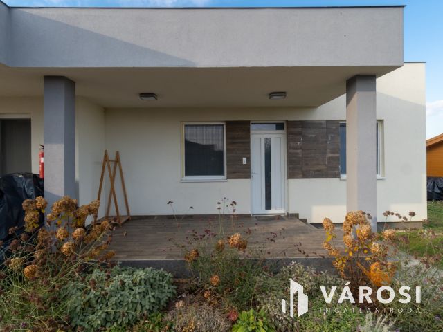 Egyedülálló lehetőség Ságváron