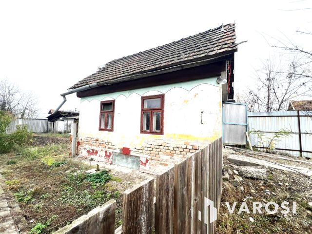 Nyugodt csendes környezetben, barátságos ház eladó