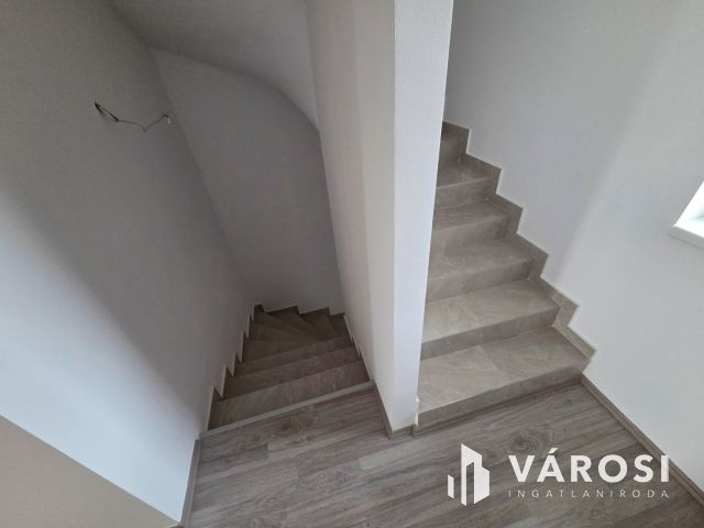 Kétgenerációs Modern Családi Otthon Soroksáron