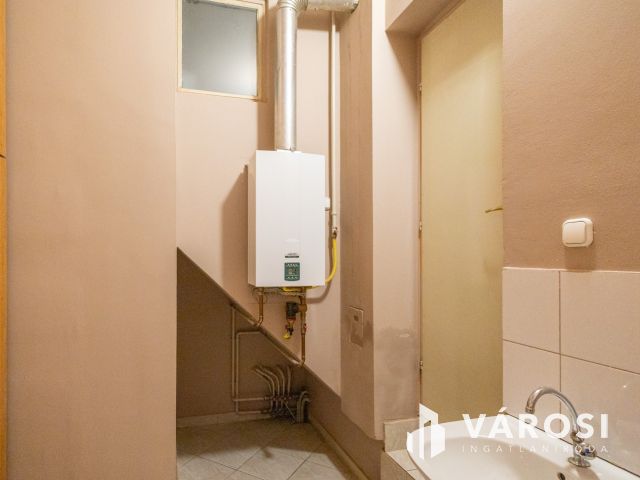 Kéznél a város, közel az autópálya – ideális lokáció