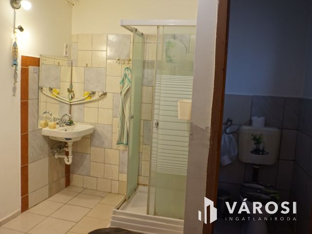 Tágas családi ház Csúcsban