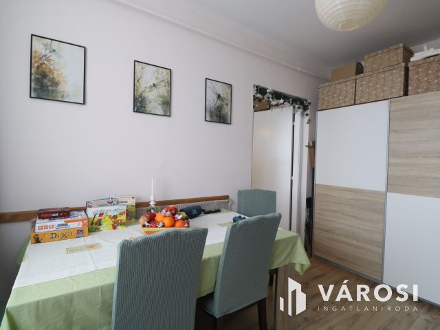 Eladó Panel Lakás Hódmezővásárhelyen !