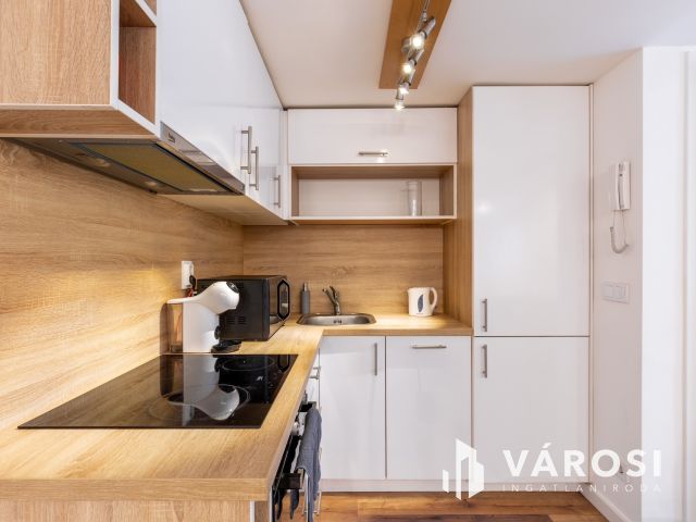 Belvárosi tágas duo otthon