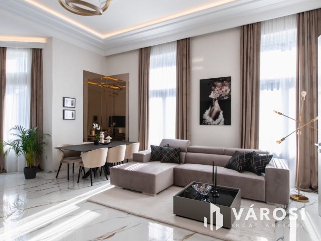 Luxuslakás eladó Újlipótvárosban a Vígszínház mellett
