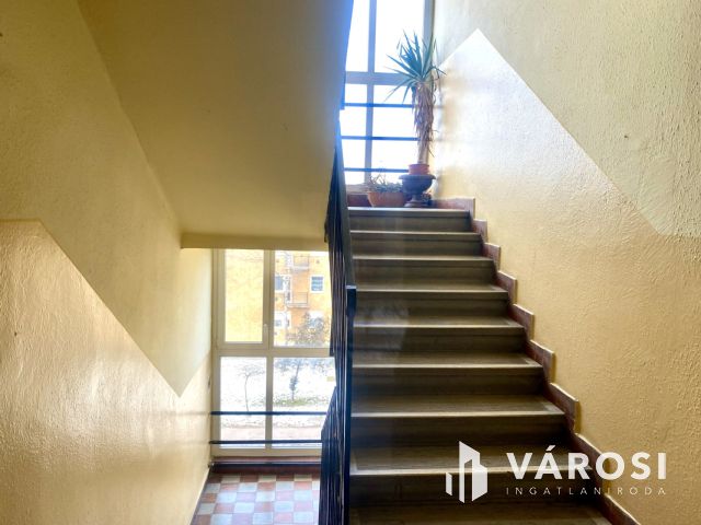 Eladó lakás Győr-Gyárvárosban