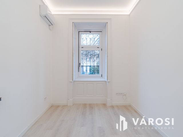 Akár lakni akár befektetni Vásárhely belvárosában 03