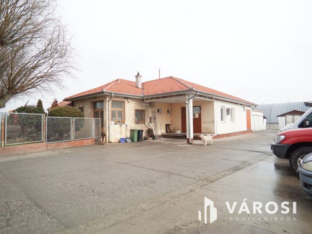 Jól működő vállalkozás eladó Bolttal és Telephellyel együtt!