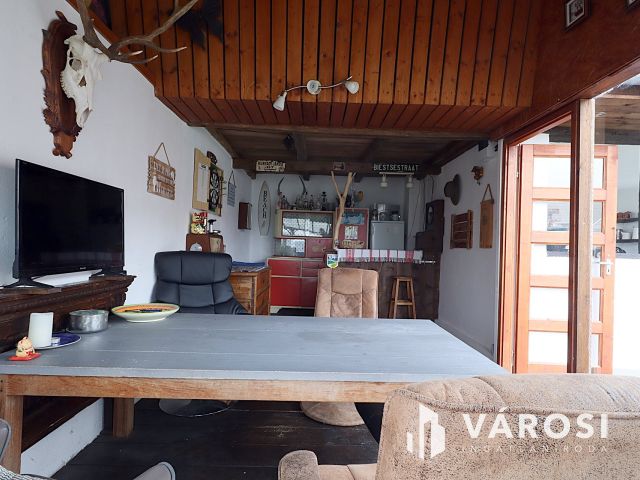 Teljes körűen felújított parasztház eladó Bodonyban