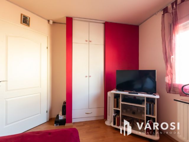 Modern családi ház eladó Győr-Ménfőcsanakon