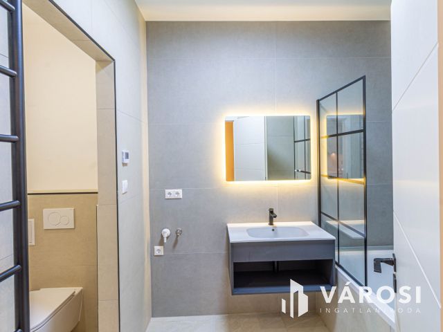 Prémium minőség, alacsony rezsi, kiváló lokáció IX ker