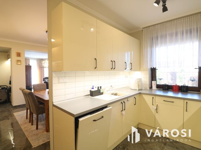 Modern családias otthon Mórahalmon.