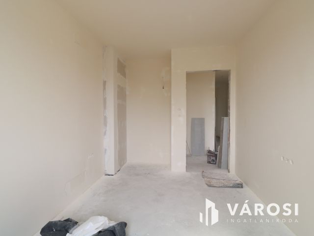 Baktói ikerház,minőségi kulcsrakész kivitelben.