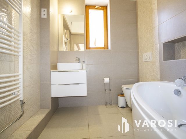 Fiatalos családi ház Mezőberényben