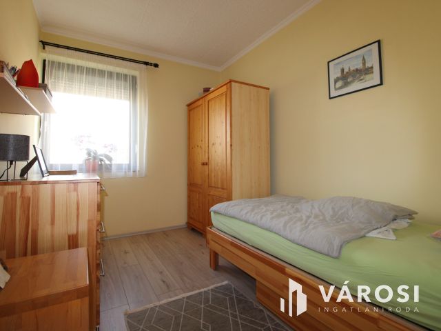 Rezsi évente 90 ezer? Ez a ház tudja!