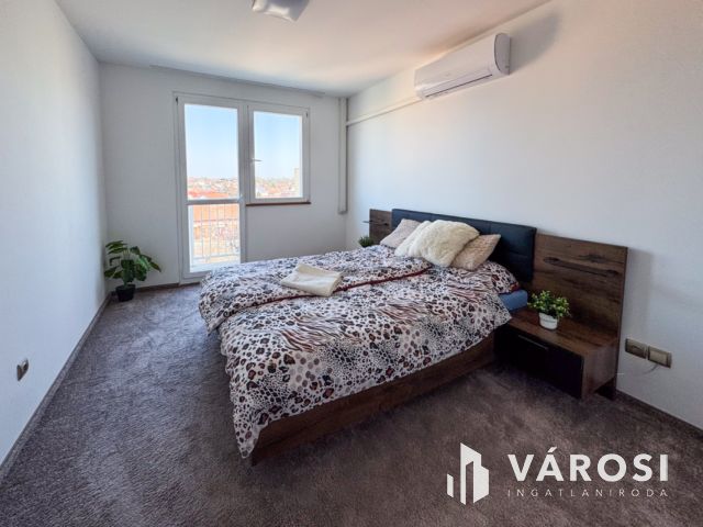 Gyönyörű belvárosi lakás a szökőkútnál