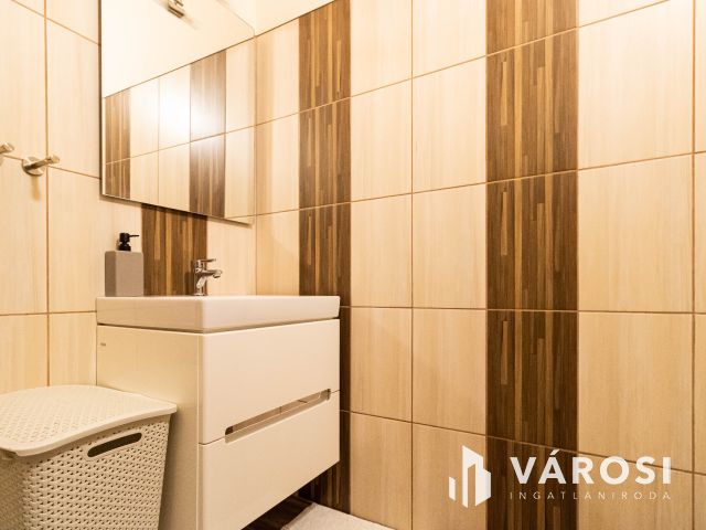 Modern 3+nappalis sorház Gyula Paradicsom városrészében