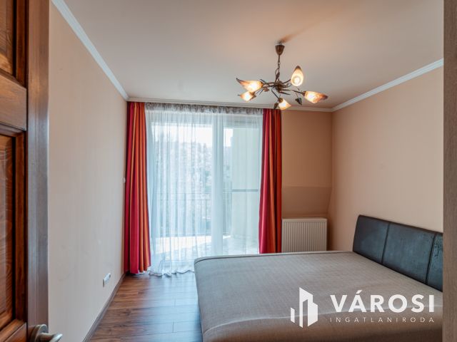 Nagyon kultúrált 3 szobás lakás az Ősz utcában Kiadó