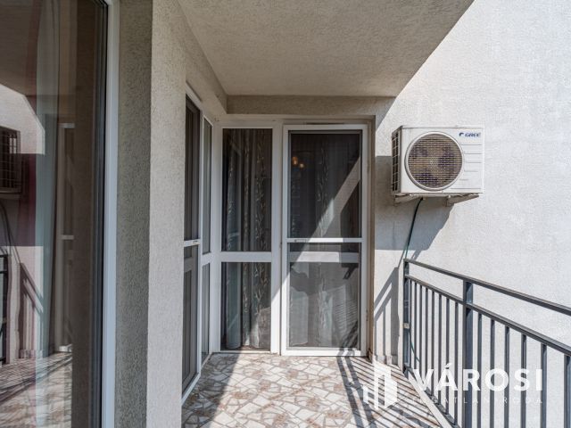 Nagyon kultúrált 3 szobás lakás az Ősz utcában Kiadó