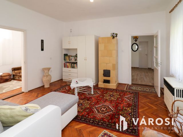 Felújított házrész eladó Nagyszénáson